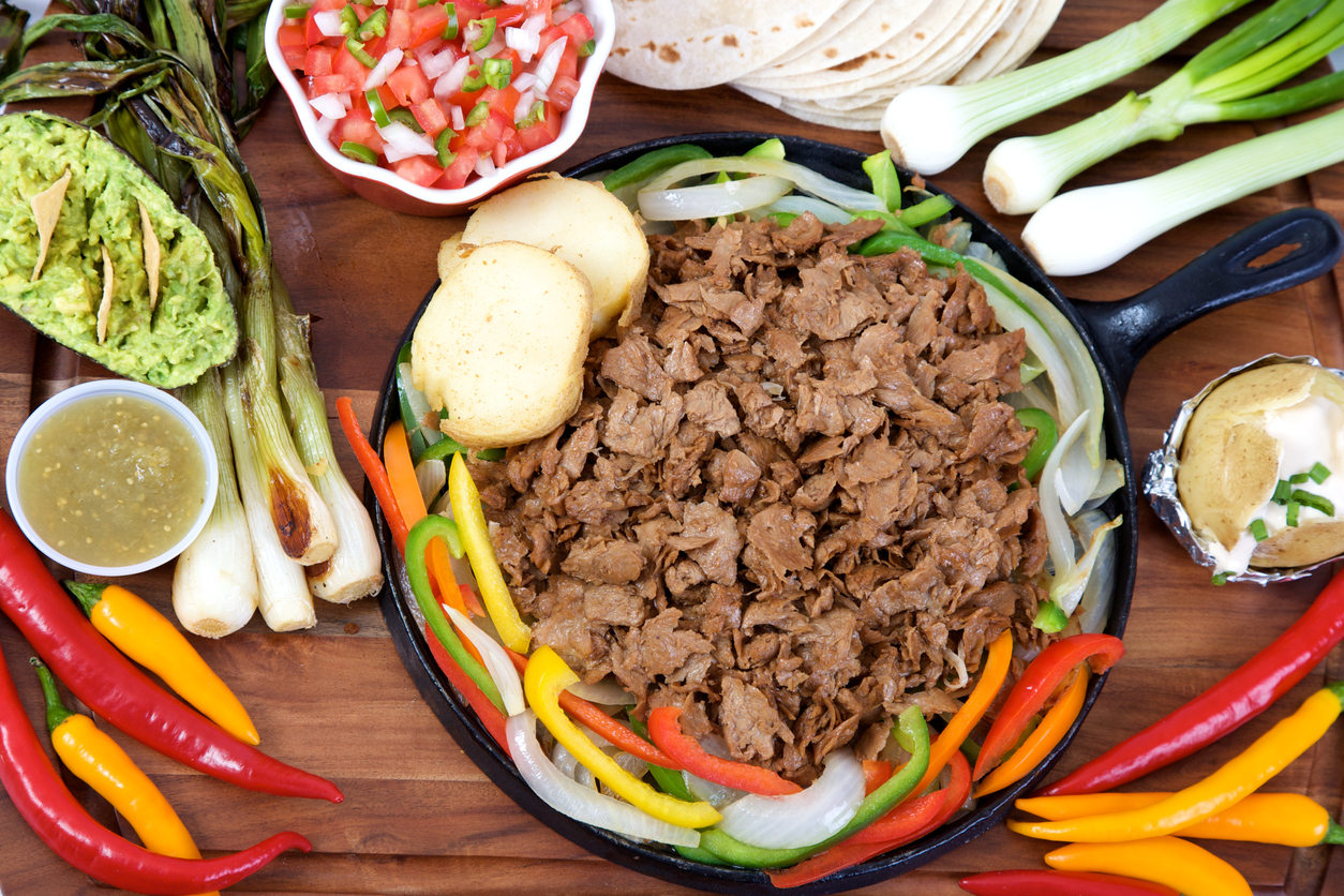 plate of fajitas and peppers