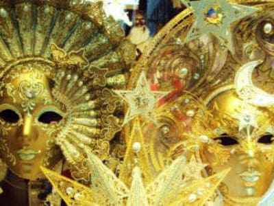 10. Celebrate a uniquely Venetian festival.