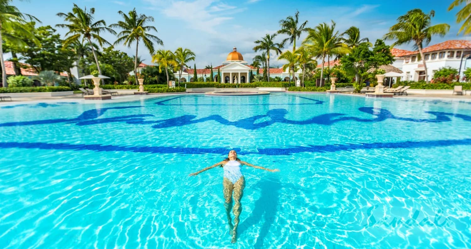 What’s Included At Sandals? (And What’s Not)