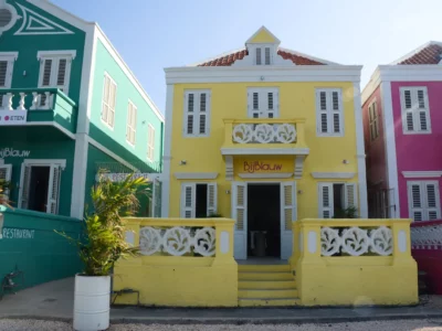 front view of the property in Curacao