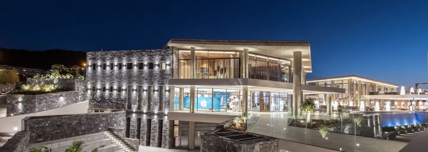 Nana Princess Suites