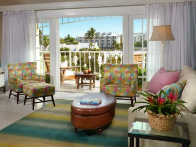 Minibar, in-room safe, individually decorated, individually furnished
