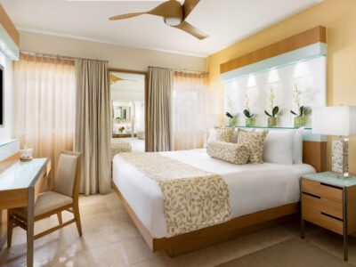 Luxury Two Bedroom Garden View Flat Suite | 2 bedrooms, premium bedding, pillowtop beds, in-room safe