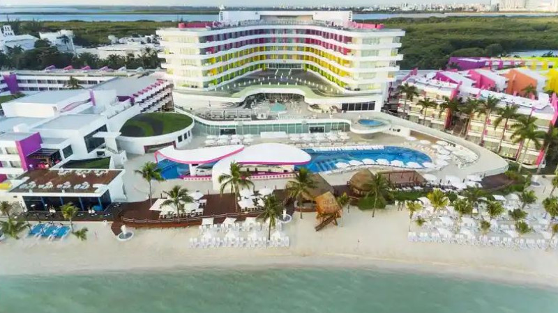 Cancun clothing optional resort