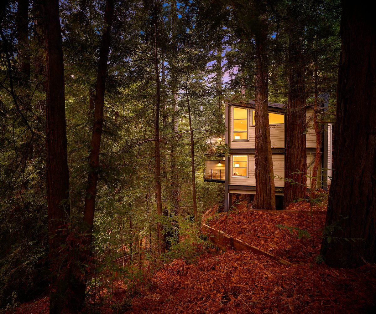 Honeymoon resorts in California
