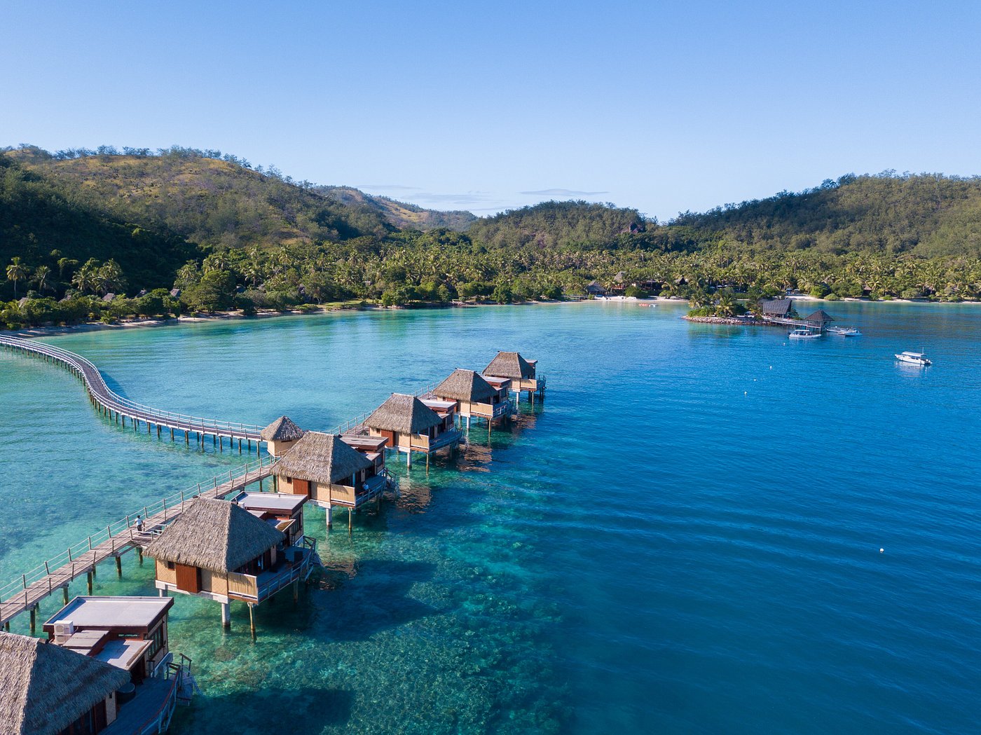 fiji overwater bungalow