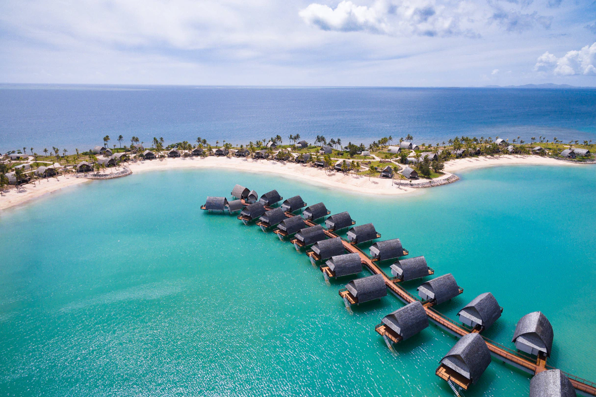 5 Fiji Overwater Bungalows Perfect for Water Lovers