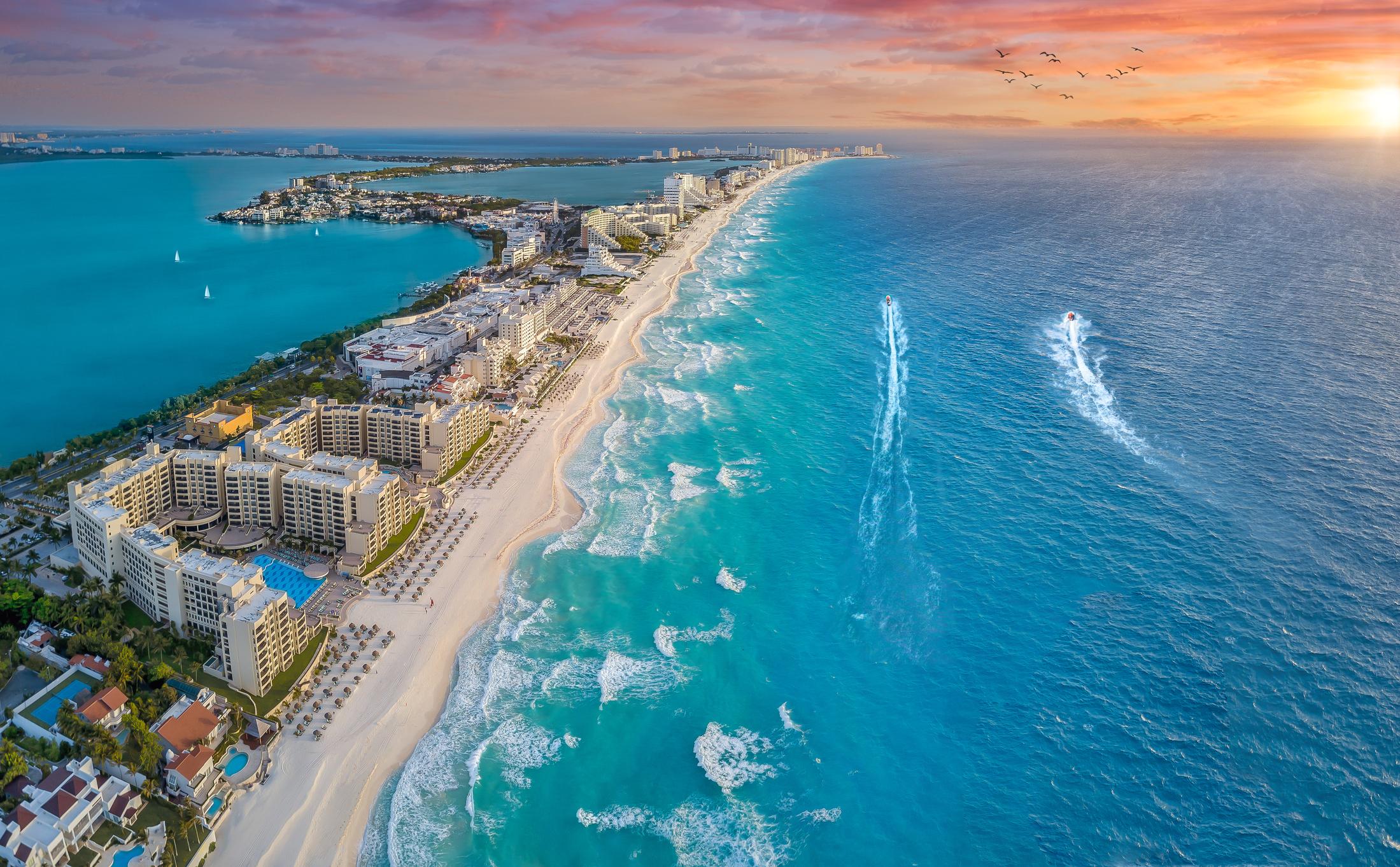 15 Best Adults Only All Inclusive Cancun Resorts (2025)