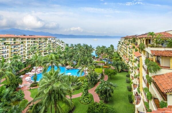 Velas Vallarta Suites Resort