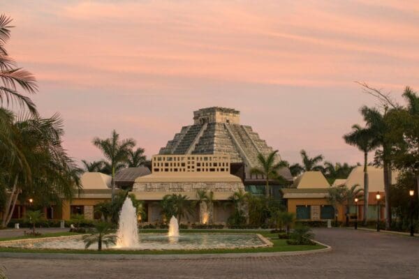 Iberostar Selection Paraíso Maya Suites