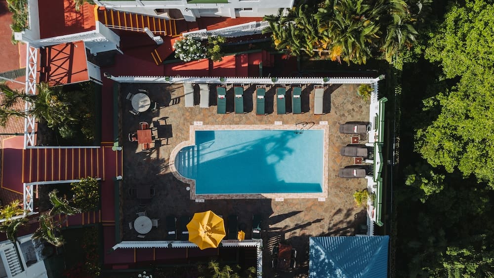 Grenadine House