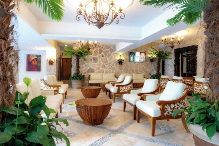 Playa Los Arcos Resort & Spa