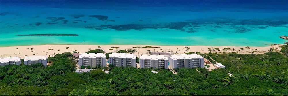 Palmaïa – The House of AïA